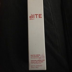 Bite Beauty Matte Crème Lip Crayon in Cava